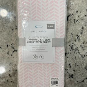 Pottery Barn Kids New Crib/Toddler Bed fitted sheet